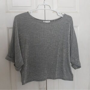 Caution to the Wind black & white striped flowy short sleeve shirt size S small